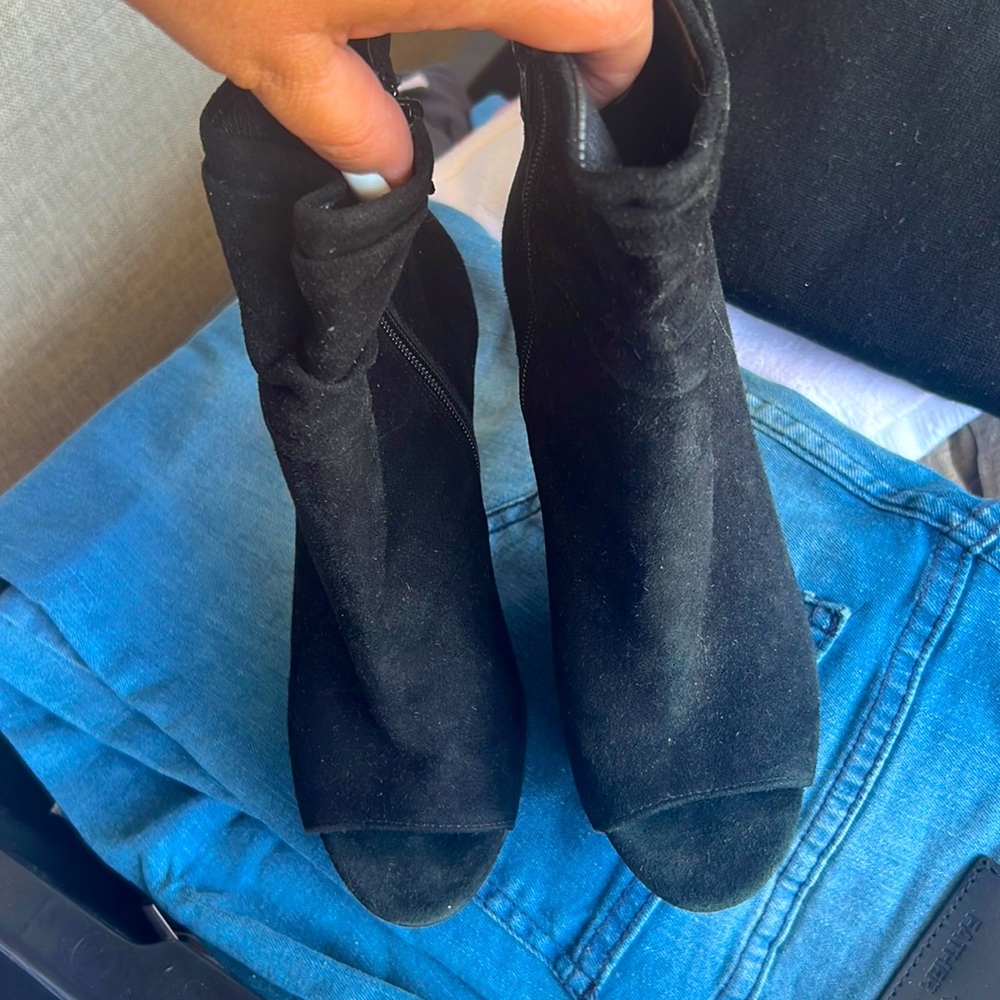 New Vince Camuto